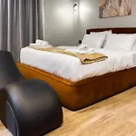 The 2Bdr Obsidian Jacuzzi Stay 5Min To Cai Airport