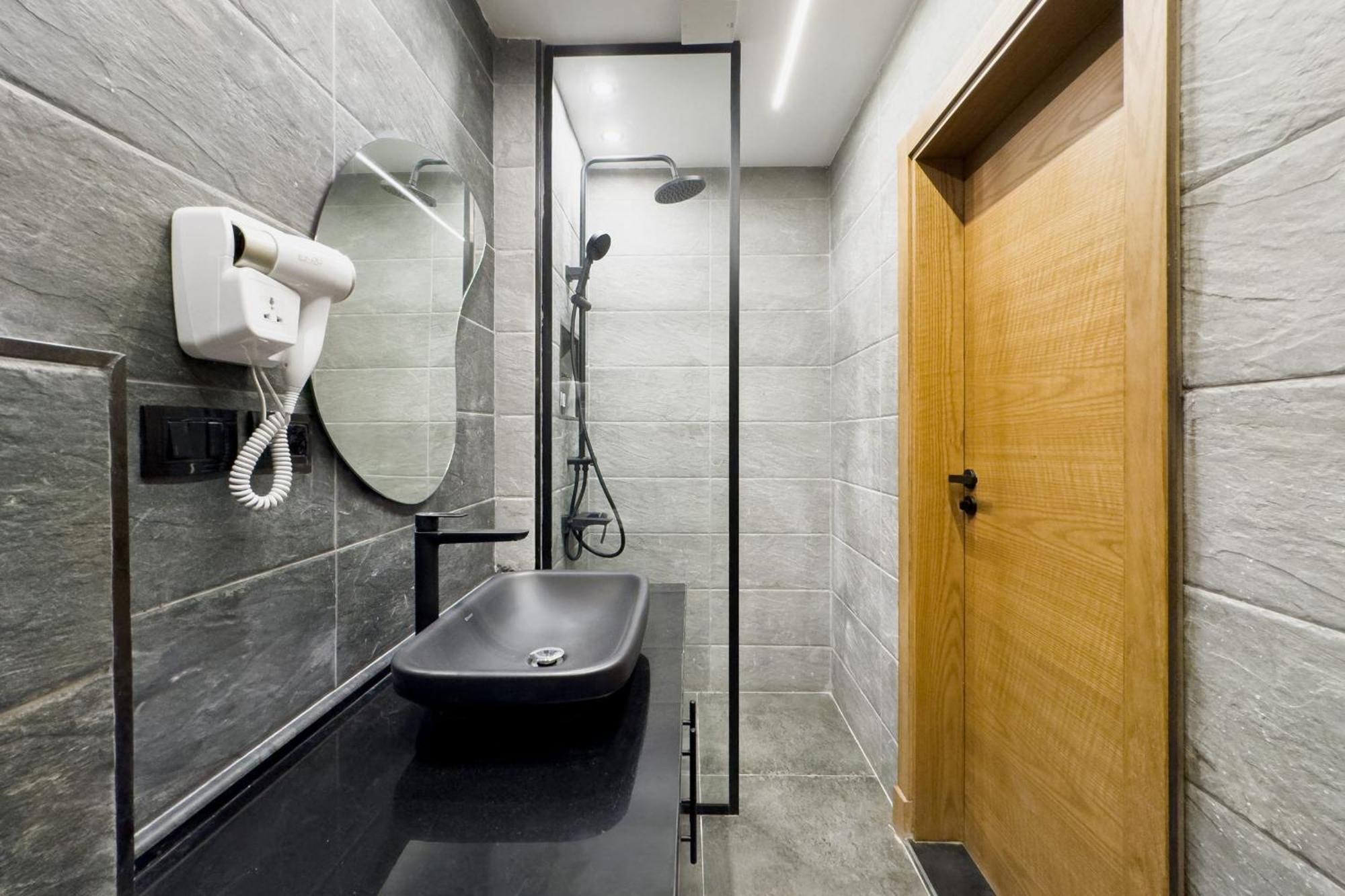 The 2bdr Obsidian Jacuzzi 5min To Cai Airport *