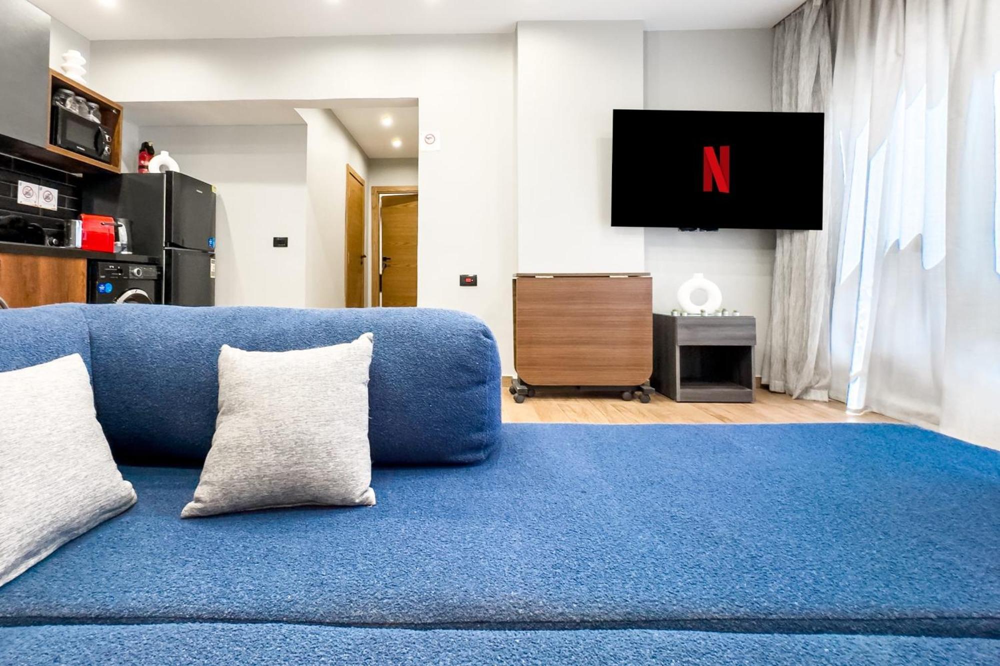 The 2bdr Obsidian Jacuzzi 5min To Cai Airport Apartment *